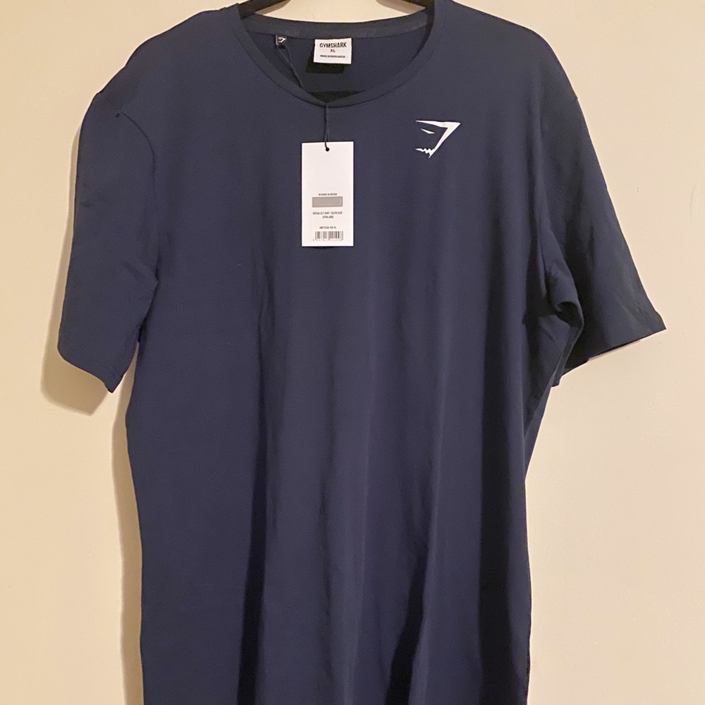 NWT Critical SS Short sleeve Tshirt